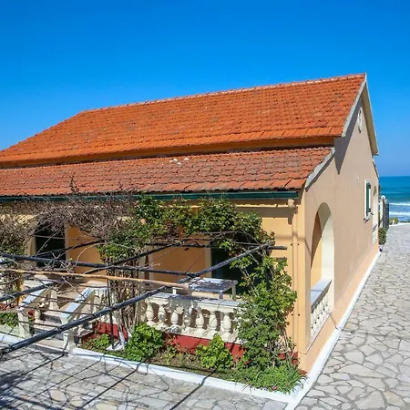 Case de vacanță Antonia Beach House Acharavi (Corfu)
